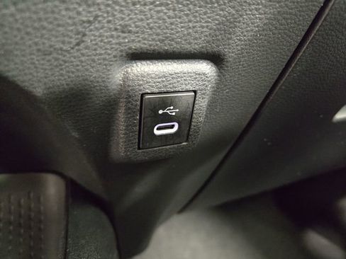 Used 2023 Toyota Corolla SE image 25