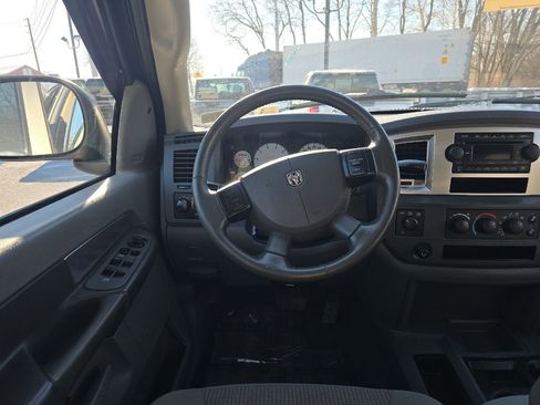 Used 2007 Dodge Ram 2500 Truck SLT image 21