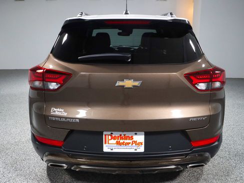 Used 2021 Chevrolet TrailBlazer ACTIV w/ Sun and Liftgate Package image 8