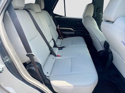 Used 2025 Toyota 4Runner SR5 RWD image 26