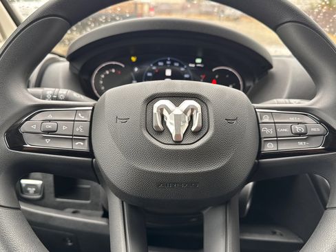 New 2026 RAM ProMaster 2500 w/ Quick Order Package 22G SLT image 21