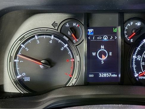 Certified 2024 Toyota 4Runner SR5 Premium image 14