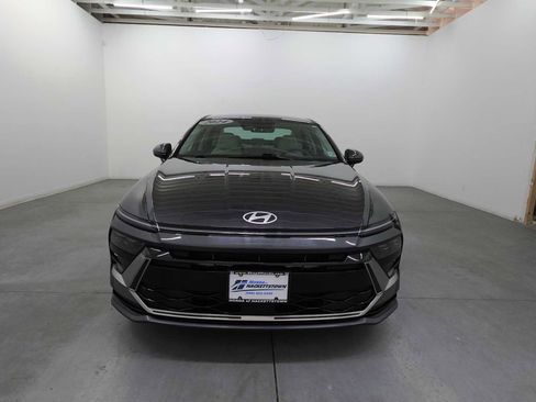 Used 2024 Hyundai Sonata SEL AWD/4WD image 2