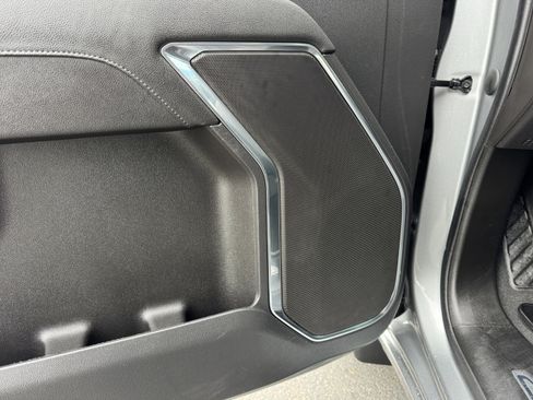 Used 2023 Chevrolet Silverado 1500 LT image 12