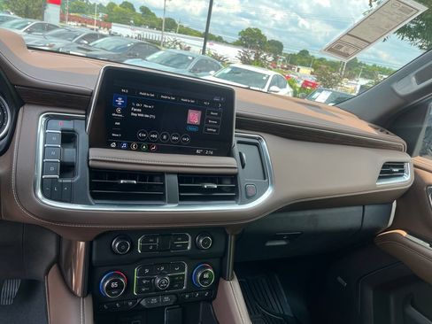 Used 2021 Chevrolet Tahoe High Country AWD/4WD image 13