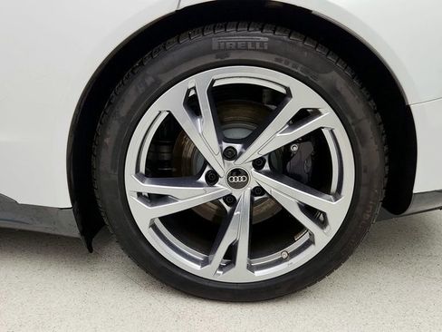 Used 2024 Audi e-tron GT Prestige w/ Prestige Package image 9