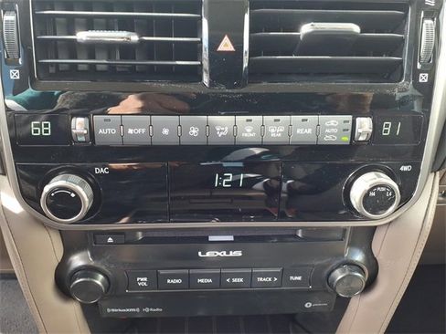 Certified 2023 Lexus GX 460 Premium image 11