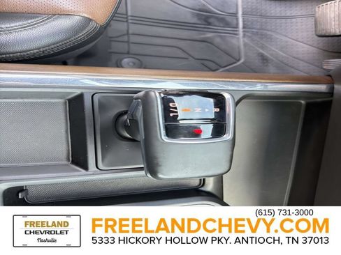 Used 2023 Chevrolet Silverado 1500 High Country w/ High Country Premium Package AWD/4WD image 33