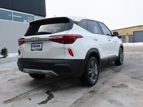 Used 2022 Kia Seltos LX image 9