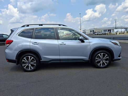 Certified 2023 Subaru Forester Limited w/ Popular Package #2 AWD/4WD image 7