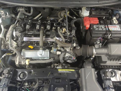 Used 2024 Nissan Versa SV w/ Trunk Package image 30