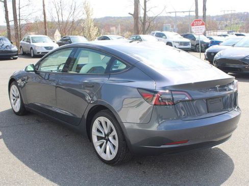 Used 2023 Tesla Model 3 Standard Range RWD image 5