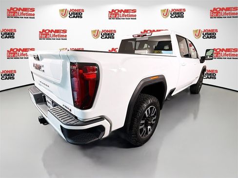 Used 2023 GMC Sierra 2500 AT4 w/ AT4 Premium Plus Package image 18