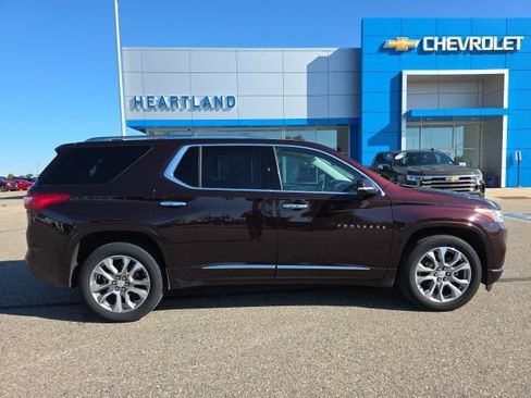 Used 2020 Chevrolet Traverse Premier AWD/4WD image 52
