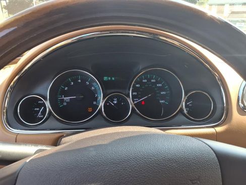 Used 2017 Buick Enclave Leather image 16