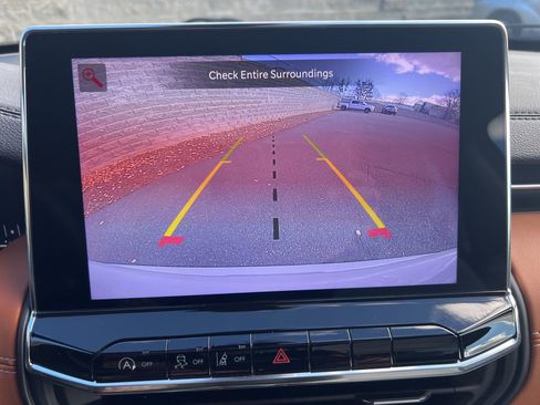 Used 2022 Jeep Compass Limited w/ Elite Group image 6