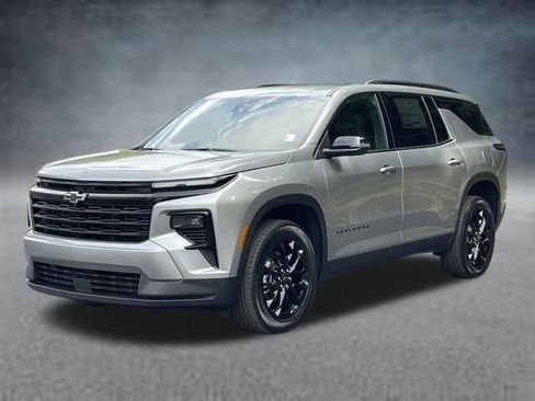 New 2025 Chevrolet Traverse LT w/ Midnight/Sport Edition image 26