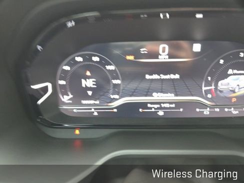 Used 2023 GMC Yukon XL Denali image 46