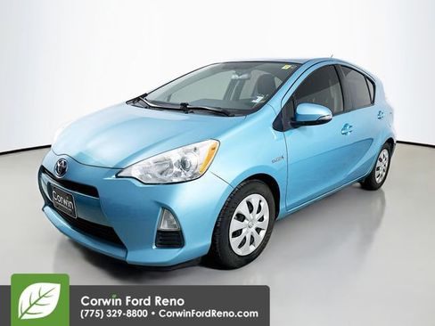 Used 2012 Toyota Prius C Two image 3