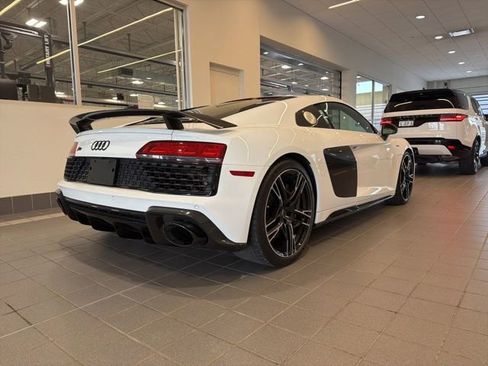 Used 2020 Audi R8 V10 performance image 7