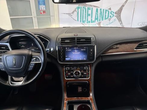 Used 2020 Lincoln Continental FWD image 20