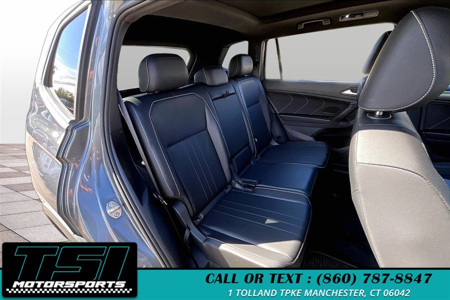Used 2022 Volkswagen Tiguan SE R-Line AWD/4WD image 27