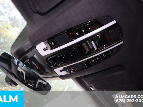 Used 2023 Porsche Cayenne Turbo AWD/4WD image 33