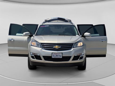Used 2015 Chevrolet Traverse LT FWD image 30