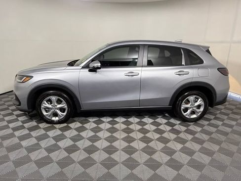 Used 2024 Honda HR-V LX image 3