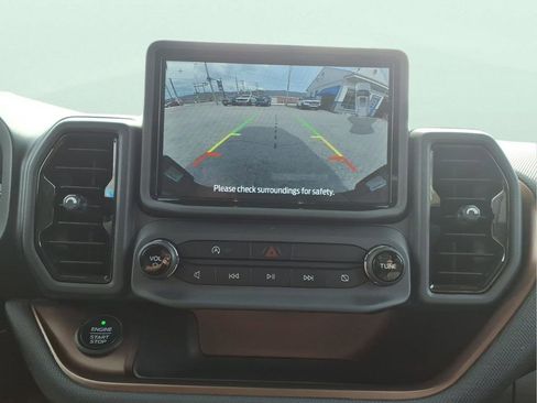 Used 2021 Ford Bronco Sport Outer Banks AWD/4WD image 17