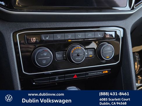Certified 2023 Volkswagen Atlas SE w/ Panoramic Sunroof Package image 20
