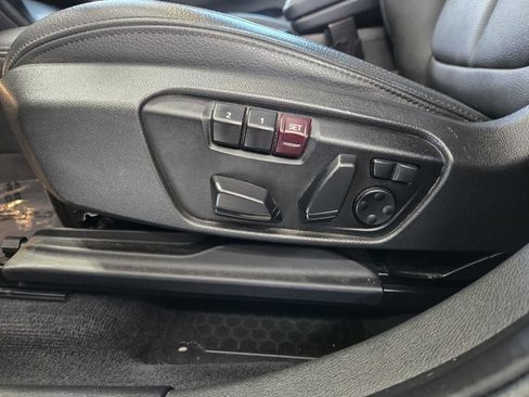 Used 2017 BMW X1 xDrive28i AWD/4WD image 12