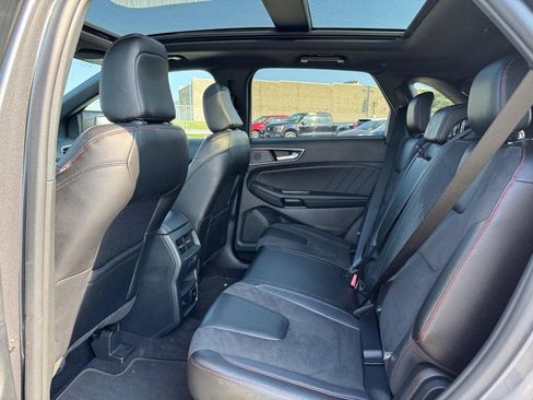 Used 2024 Ford Edge ST w/ Equipment Group 401A image 12