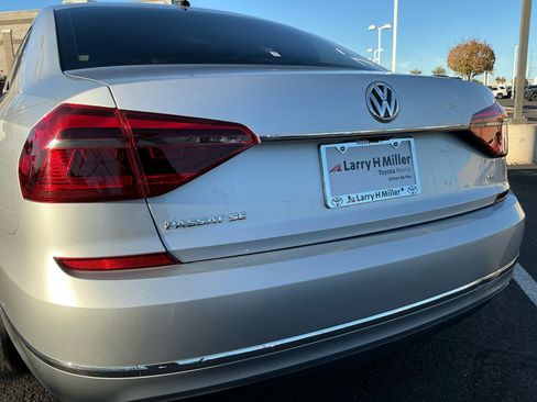 Used 2018 Volkswagen Passat 2.0T SE image 23