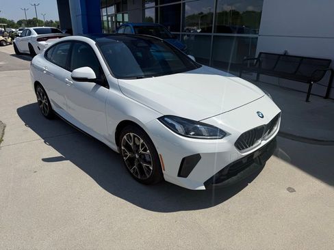 Used 2025 BMW 228i xDrive AWD/4WD image 1