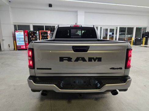 Certified 2025 RAM 1500 Big Horn AWD/4WD image 5