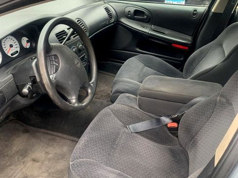 Used 2004 Dodge Intrepid SE image 6