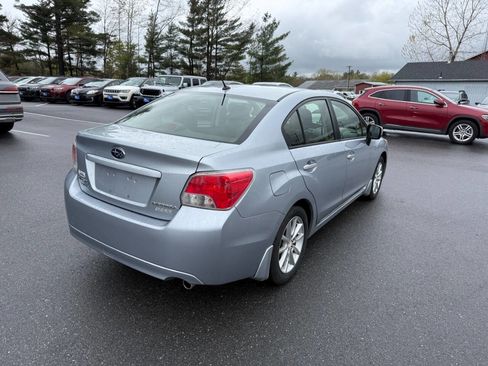 Used 2013 Subaru Impreza 2.0i Premium w/ All-Weather Pkg AWD/4WD image 4