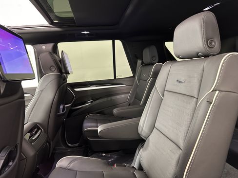 New 2025 Cadillac Escalade Sport w/ Touring Package image 14