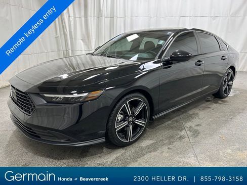 Used 2023 Honda Accord Sport image 4