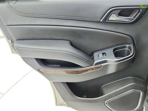 Used 2018 Chevrolet Tahoe LS w/ All-Season Package image 35