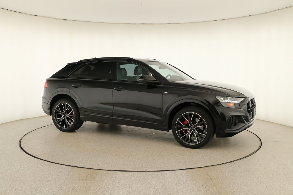 Used 2023 Audi Q8 Premium Plus AWD/4WD image 9