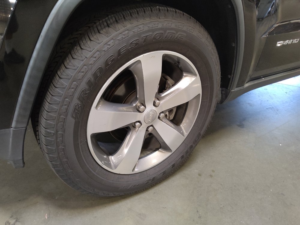 Used 2016 Jeep Grand Cherokee Limited RWD image 31