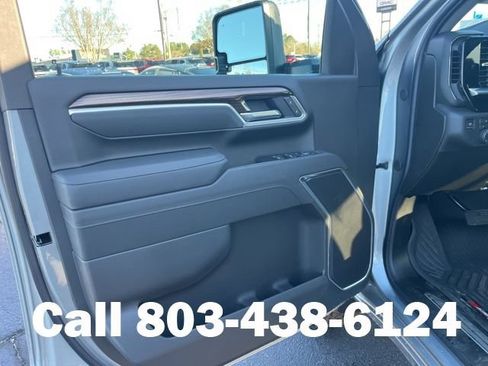 Used 2026 Chevrolet Silverado 2500 LT w/ All Star Edition AWD/4WD image 5