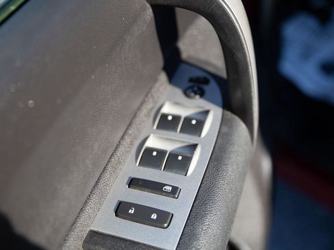 Used 2007 Chevrolet Silverado 1500 LT w/ Towing Package image 17