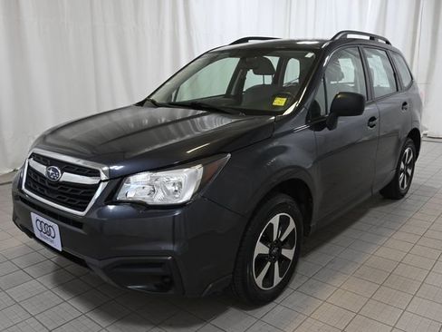 Used 2017 Subaru Forester 2.5i w/ Alloy Wheel Package AWD/4WD image 17