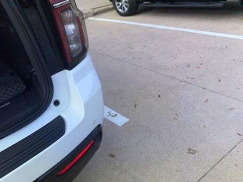 Used 2024 Chevrolet Suburban RST w/ Luxury Package image 18