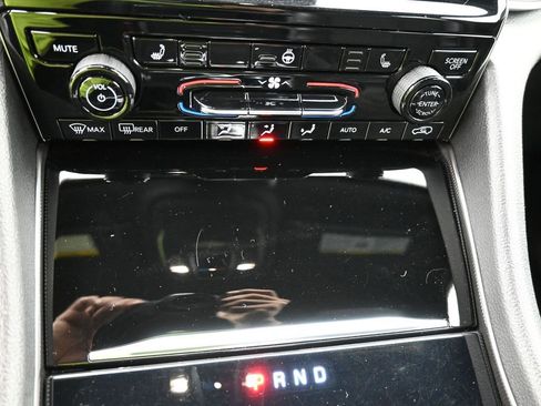 Used 2023 Jeep Grand Cherokee Altitude image 14