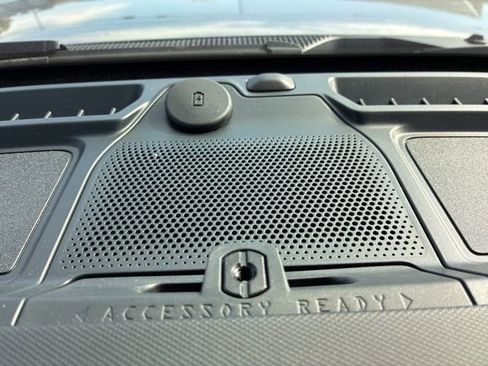 Used 2024 Ford Bronco Badlands image 41