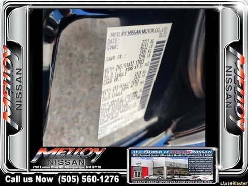 Used 2023 Nissan Frontier SV w/ Midnight Edition Package image 17